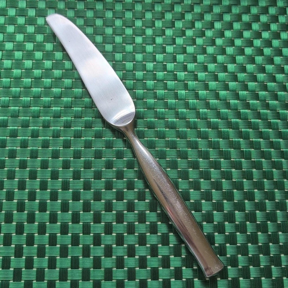 1 Dansk ELSINORE Dinner Knife Stainless Satin Single Knife VTG *Slightly Bent*